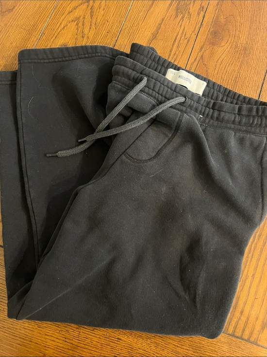 Hollister Other - Hollister wide leg sweatpants, adult small